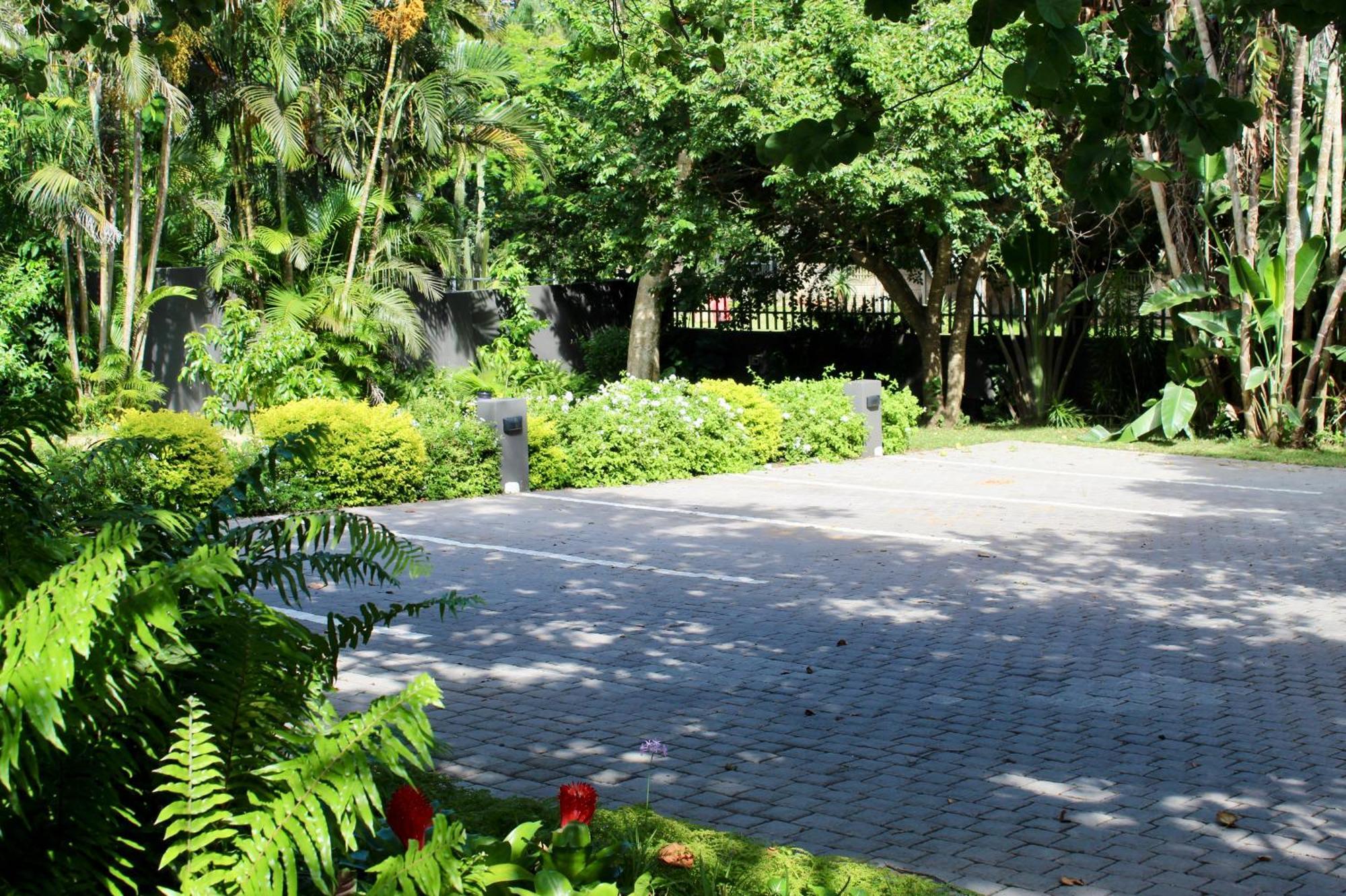Igwalagwala Guest House St Lucia Exterior photo